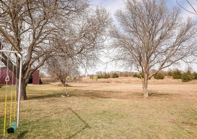 39th image of 12322 283 Hwy, Sayre, OK 73662 | MLS# 1220730