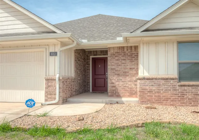 Photo 2 of Single family home for sale at 3013 Crossover Ct, Oklahoma City, OK 73160 | MLS# 1220774 | Listing updated on 2026-03-27