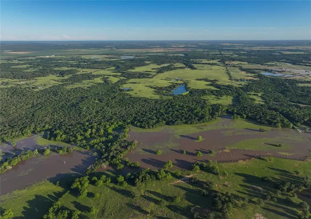 1st image of 0000 N Long Creek Rd Rd, Achille, OK 74701 | MLS# 1220970