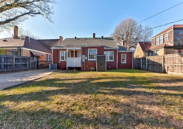 43rd image of 2233 Nw 27th St, Oklahoma City, OK 73107 | MLS# 1220981