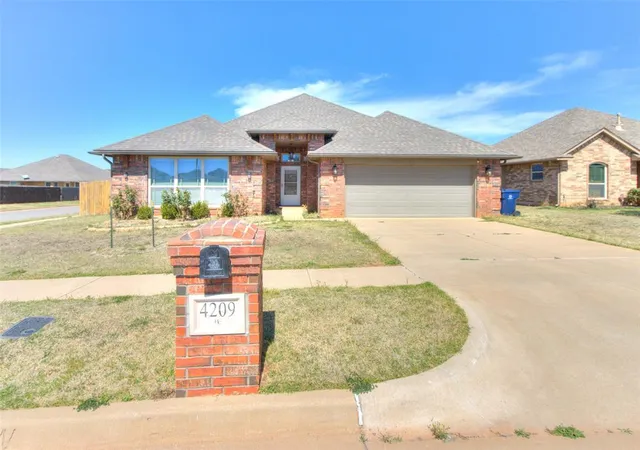 Homes for sale in Edmond, OK | 4209 Nw 153rd St, Edmond, OK 73013 | MLS# 1220986