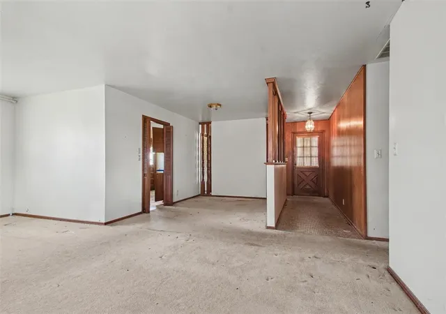 4th image of 1708 Dover Dr, Ponca City, OK 74604 | MLS# 1221001