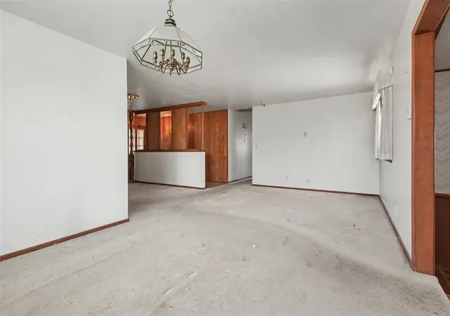 5th image of 1708 Dover Dr, Ponca City, OK 74604 | MLS# 1221001