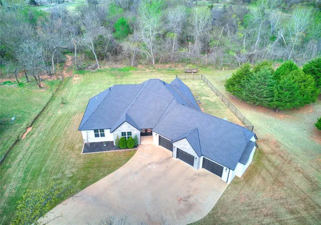 1st image of 12573 Sweet Pt, Guthrie, OK 73044 | MLS# 1221035