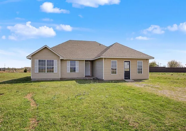 1st image of 51079 Moccasin Trail Rd, Prague, OK 74864 | MLS# 1221036