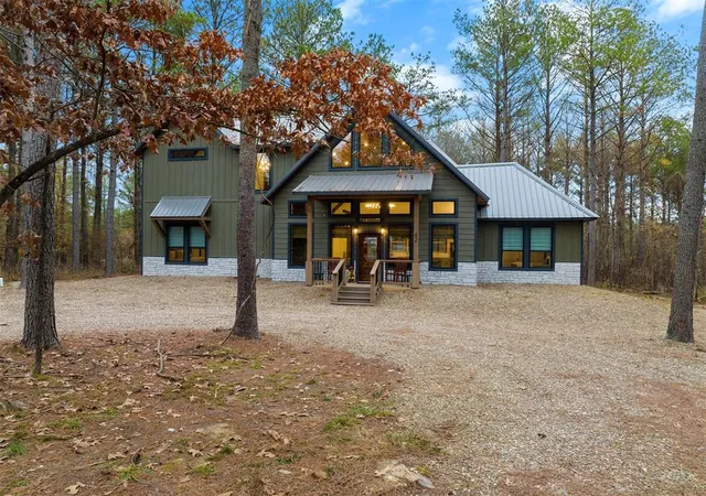 Photo 3 of Single family home for sale at 62 Dogwood Blossom Trl, Broken Bow, OK 74728 | MLS# 1221052 | Listing updated on 2026-09-22