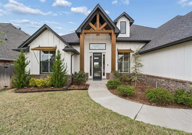 1st image of 413 Maybury Dr, Norman, OK 73069 | MLS# 1221066