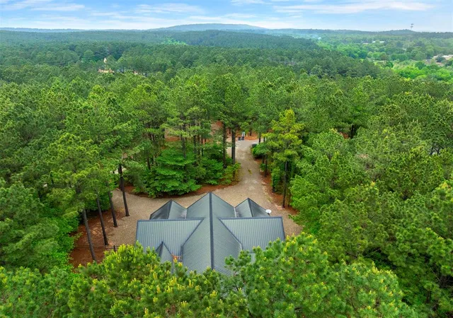 Homes for sale in Broken Bow, OK | 312 Sugar Pine Loop, Broken Bow, OK 74728 | MLS# 1221102