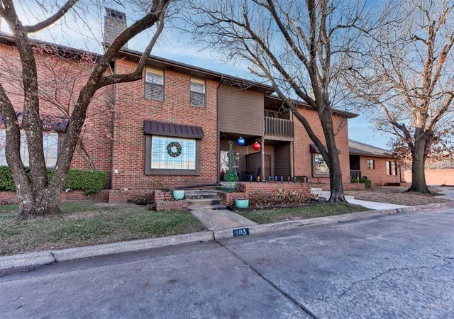 Photo 2 of Condo for sale at 11300 N Pennsylvania Ave #103, Oklahoma City, OK 73120 | MLS# 1221140 | Listing updated on 2026-10-21
