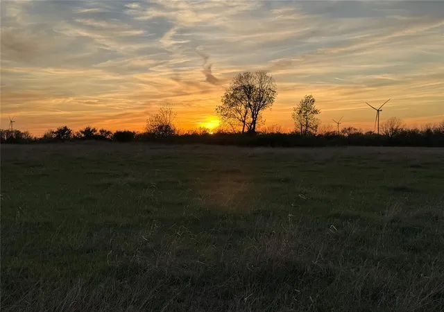 Photo 4 of Land for sale at 80 Acres Mol County Rd 69, Crescent, OK 73028 | MLS# 1221144 | Listing updated on 2026-06-24
