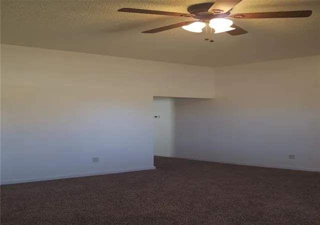 3rd image of 908 E Main St, Norman, OK 73071 | MLS# 1221146