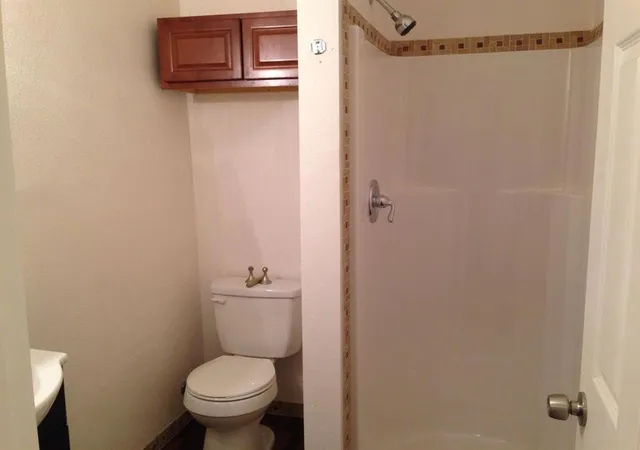 4th image of 908 E Main St, Norman, OK 73071 | MLS# 1221146