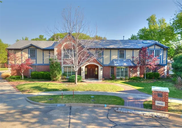 2nd image of 3933 Charing Cross Ct, Norman, OK 73072 | MLS# 1221153