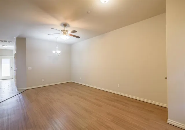 5th image of 1018 Sw 92Nd St, Oklahoma City, OK 73139 | MLS# 1221161