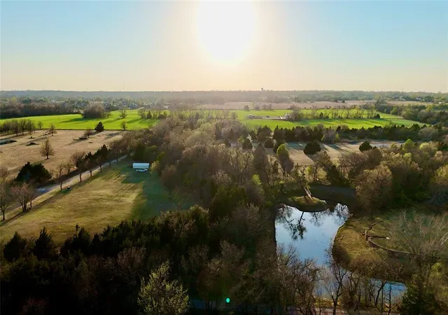 Photo 4 of Land for sale at 1 Horseshoe Bnd Rd, Oklahoma City, OK 73169 | MLS# 1221264 | Listing updated on 2026-07-16