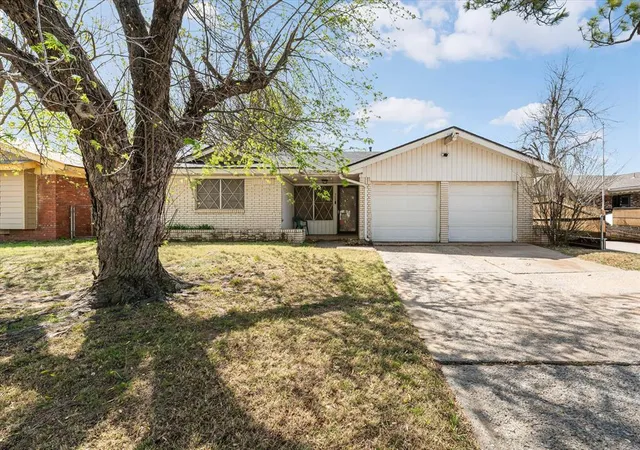 Photo 1 of Sale Pending at 508 Sw 60th Terrace, Oklahoma City, OK 73139 | MLS# 1221347 | Listing updated on 2026-05-07