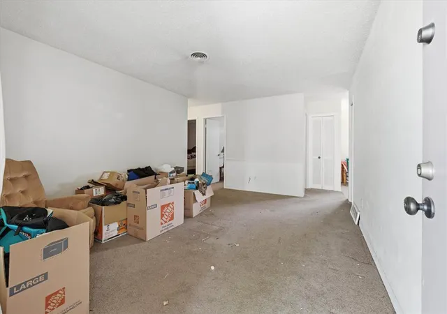 Photo 3 of Sale Pending at 508 Sw 60th Terrace, Oklahoma City, OK 73139 | MLS# 1221347 | Listing updated on 2026-05-07