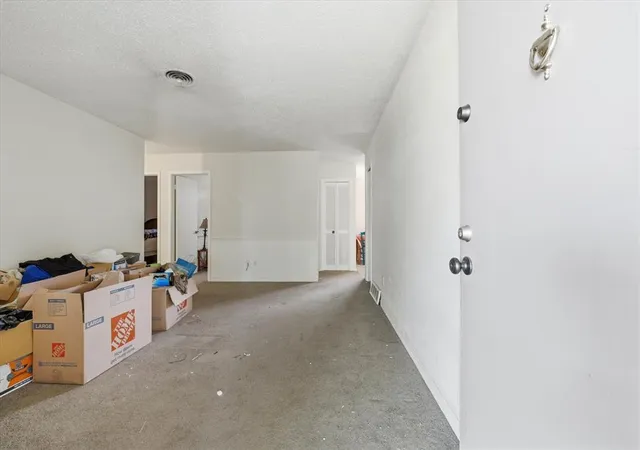 Photo 3 of Sale Pending at 508 SW 60th Terrace, Oklahoma City, OK 73139 | MLS# 1221347 | Listing updated on 2026-05-07