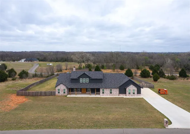3rd image of 23210 Lewkie Ln, Purcell, OK 73080 | MLS# 1221357