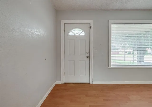 Photo 3 of Single family home for sale at 3525 Nw 18th Street, Oklahoma City, OK 73107 | MLS# 1221369 | Listing updated on 2026-08-21