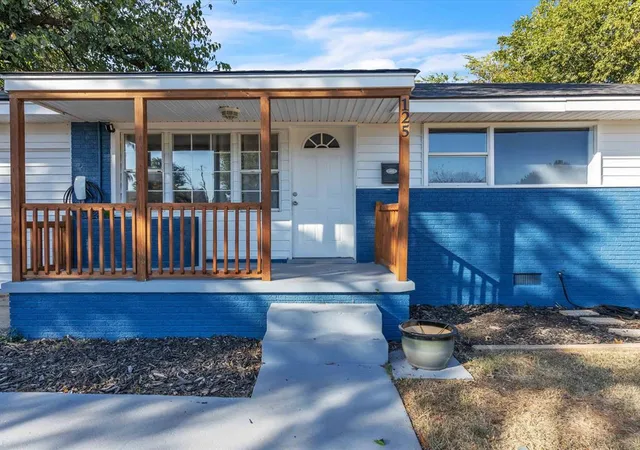 1st image of 125 Gill Dr, Oklahoma City, OK 73110 | MLS# 1221404