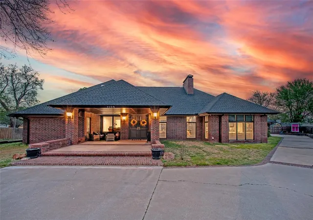 1st image of 1105 Se Heritage Dr, El Reno, OK 73036 | MLS# 1221418