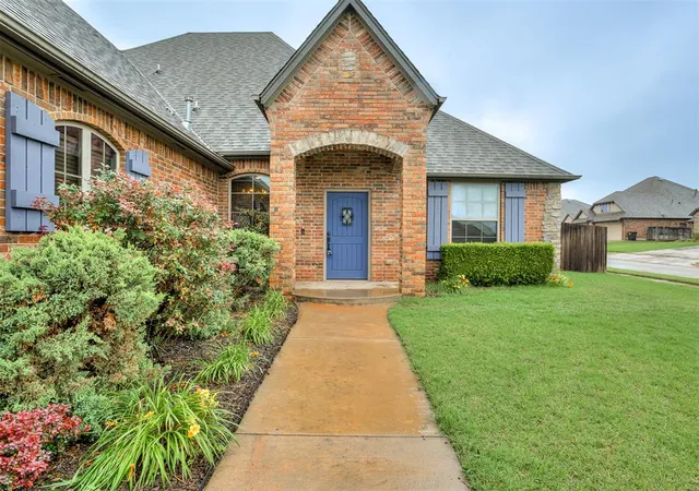 Photo 4 of Single family home for sale at 601 Dayton Cir, Oklahoma City, OK 73160 | MLS# 1221487 | Listing updated on 2026-08-04