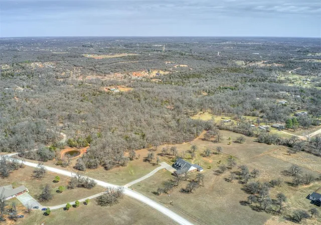 50th image of 6301 Chloe Ln, Norman, OK 73026 | MLS# 1221496