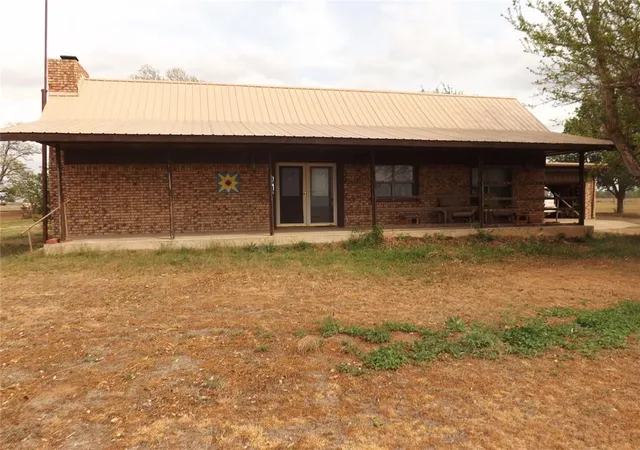 Photo 4 of Single family home for sale at 17416 State Hwy 5, Tipton, OK 73570 | MLS# 1221507 | Listing updated on 2026-05-06