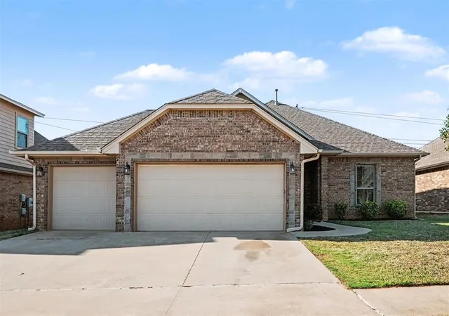 Photo 2 of Single family home for sale at 12704 Nw 5th Street, Yukon, OK 73099 | MLS# 1221533 | Listing updated on 2026-10-14