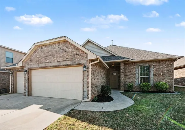 Photo 3 of Single family home for sale at 12704 Nw 5th Street, Yukon, OK 73099 | MLS# 1221533 | Listing updated on 2026-10-14