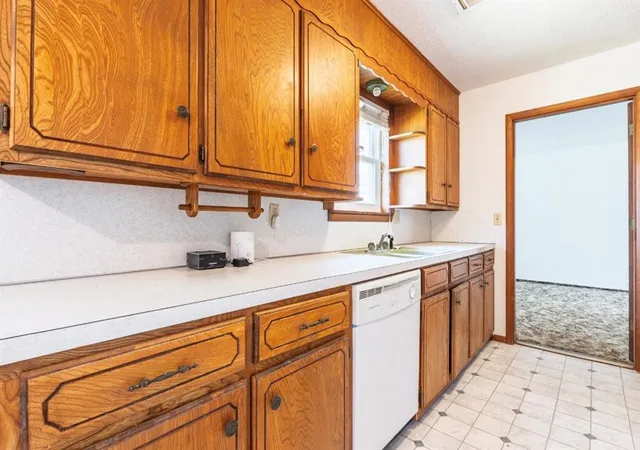 Photo 4 of Single family home for sale at 1310 W 15th Street, Prague, OK 74864 | MLS# 1221538 | Listing updated on 2026-09-30