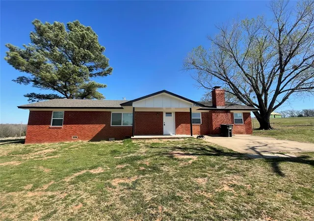 Homes for sale in Tecumseh, OK | 22565 Gaddy Rd, Tecumseh, OK 74873 | MLS# 1221549