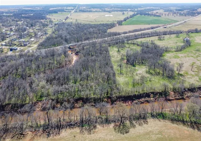 Photo 3 of Sale Pending at 66b Hwy, Wellston, OK 74881 | MLS# 1221603 | Listing updated on 2026-05-02