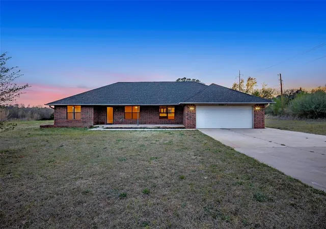 Photo 2 of Single family home for sale at 11300 Se 89th Street, Oklahoma City, OK 73150 | MLS# 1221662 | Listing updated on 2026-08-31