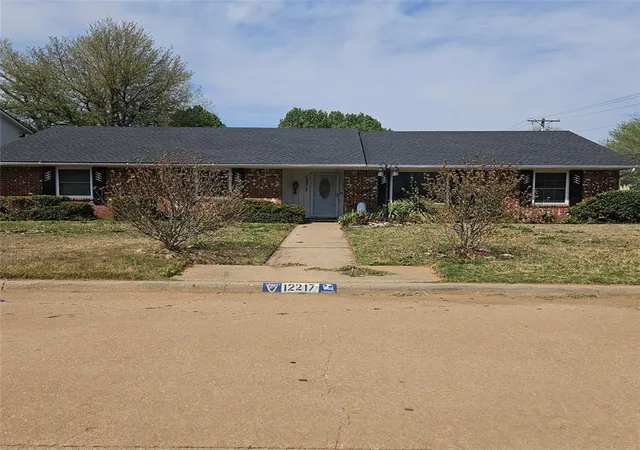 Photo 1 of Single family home for sale at 12217 Greystone Ter, Oklahoma City, OK 73120 | MLS# 1221683 | Listing updated on 2026-04-01