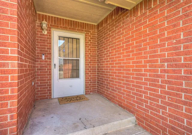 Photo 4 of Single Family Residence at 636 NW 112th Street, Oklahoma City, OK 73114 | MLS# 1221696 | | Sold on 2026-06-15