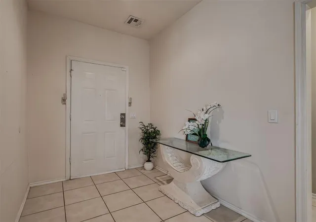 Photo 5 of Single Family Residence at 636 NW 112th Street, Oklahoma City, OK 73114 | MLS# 1221696 | | Sold on 2026-06-15