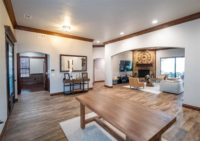 Photo 3 of Single family home for sale at 1304 Inverness Cir, Shawnee, OK 74801 | MLS# 1221833 | Listing updated on 2026-09-25