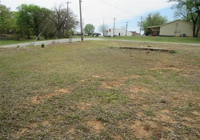 Photo 3 of Land for sale at 446 S Edith, Pauls Valley, OK 73075 | MLS# 1221837 | Listing updated on 2026-06-03