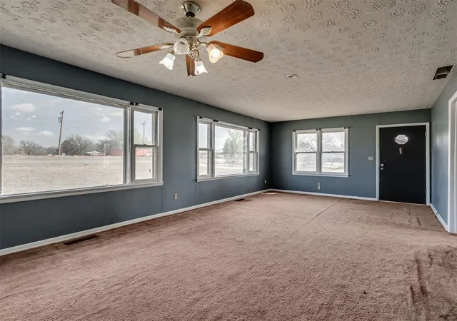 Homes for sale in Noble, OK | 10050 E Maguire Rd, Noble, OK 73068 | MLS# 1221841