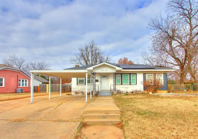 3rd image of 2113 Nw 21St St, Oklahoma City, OK 73107 | MLS# 1221877