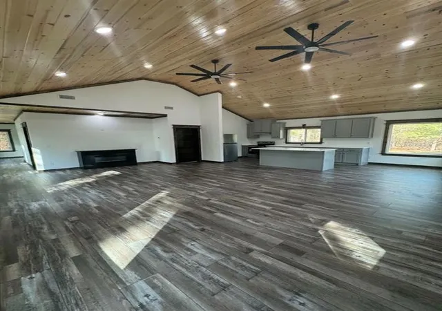 Photo 3 of Single family home for sale at 1275 Dawn View Way, Broken Bow, OK 74728 | MLS# 1221927 | Listing updated on 2026-10-16