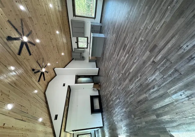 Photo 2 of Single family home for sale at 1275 Dawn View Way, Broken Bow, OK 74728 | MLS# 1221927 | Listing updated on 2026-08-28