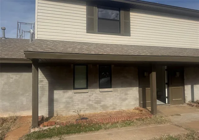 Homes for sale in Oklahoma City, OK | 3005 Hickory Stick Rd, Oklahoma City, OK 73120 | MLS# 1221936