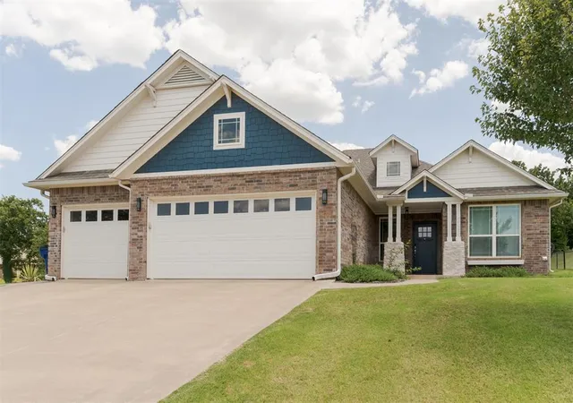 2nd image of 8710 Overlook Dr, Guthrie, OK 73044 | MLS# 1222020