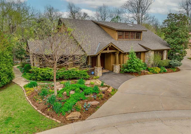 Photo 1 of Single family home for sale at 1100 Woodrow Ct, Norman, OK 73072 | MLS# 1222074 | Listing updated on 2026-10-06