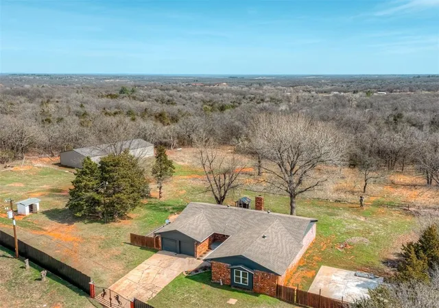 2nd image of 9009 144th St, Lexington, OK 73051 | MLS# 1222078