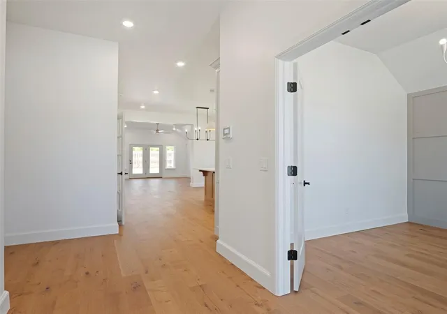 Photo 3 of Single family home for sale at 16225 Blackberry Farm Rd, Oklahoma City, OK 73013 | MLS# 1222101 | Listing updated on 2026-07-29
