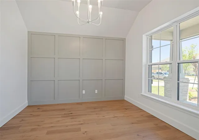 Photo 3 of Single family home for sale at 16225 Blackberry Farm Rd, Oklahoma City, OK 73013 | MLS# 1222101 | Listing updated on 2026-07-29